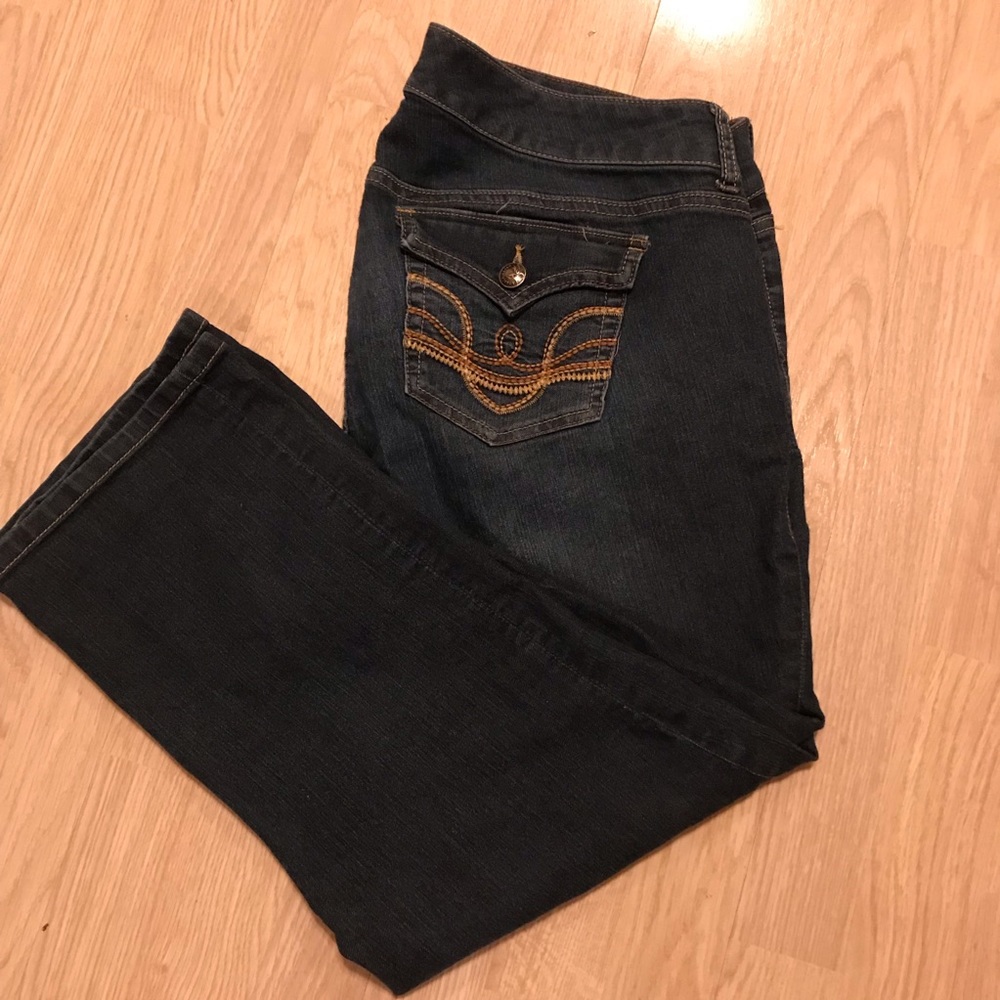 Torrid Stretch Capri (Sz 16)